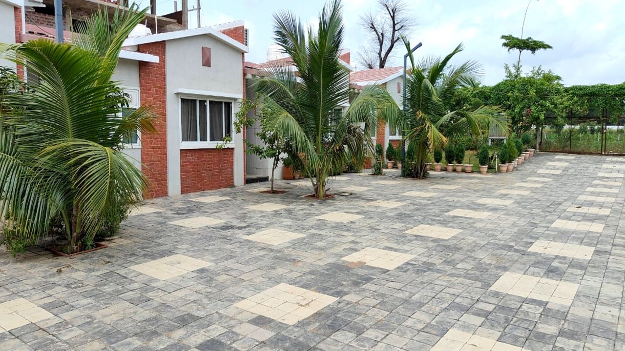 Photo of Outdoor in Rau