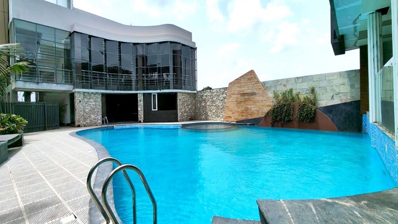 Photo of Outdoor in Rau