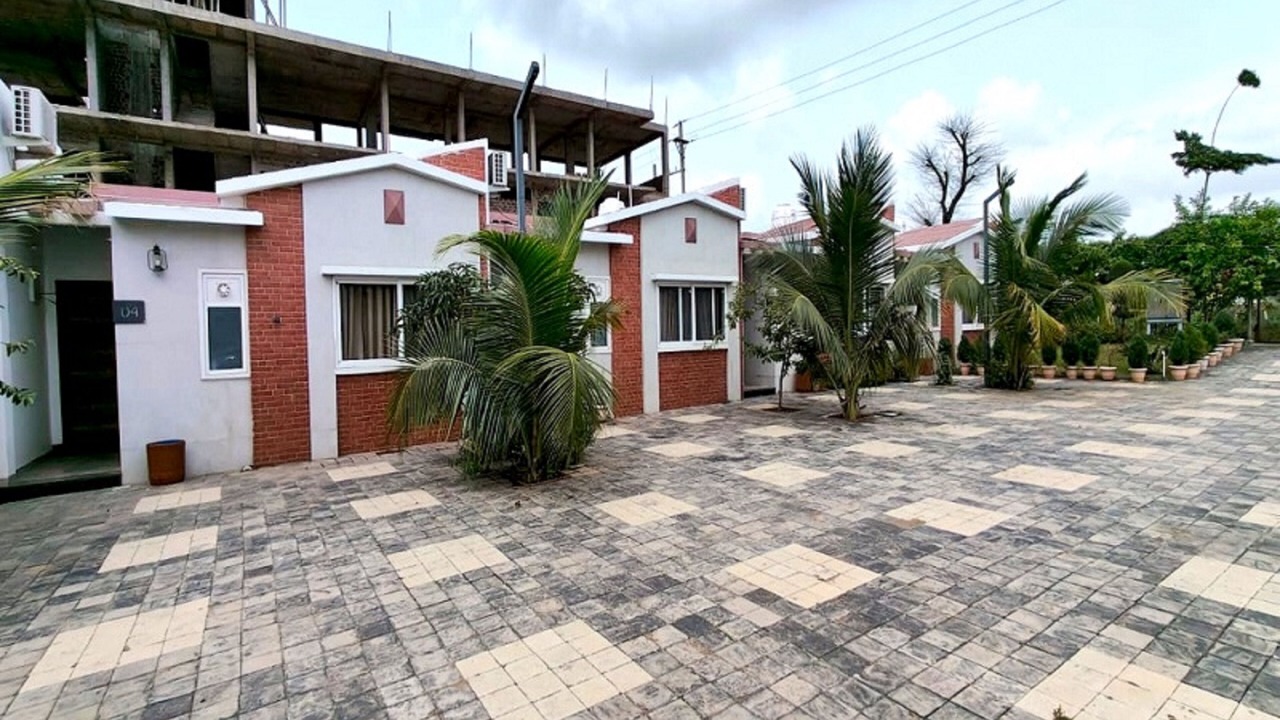 Photo of Outdoor in Rau