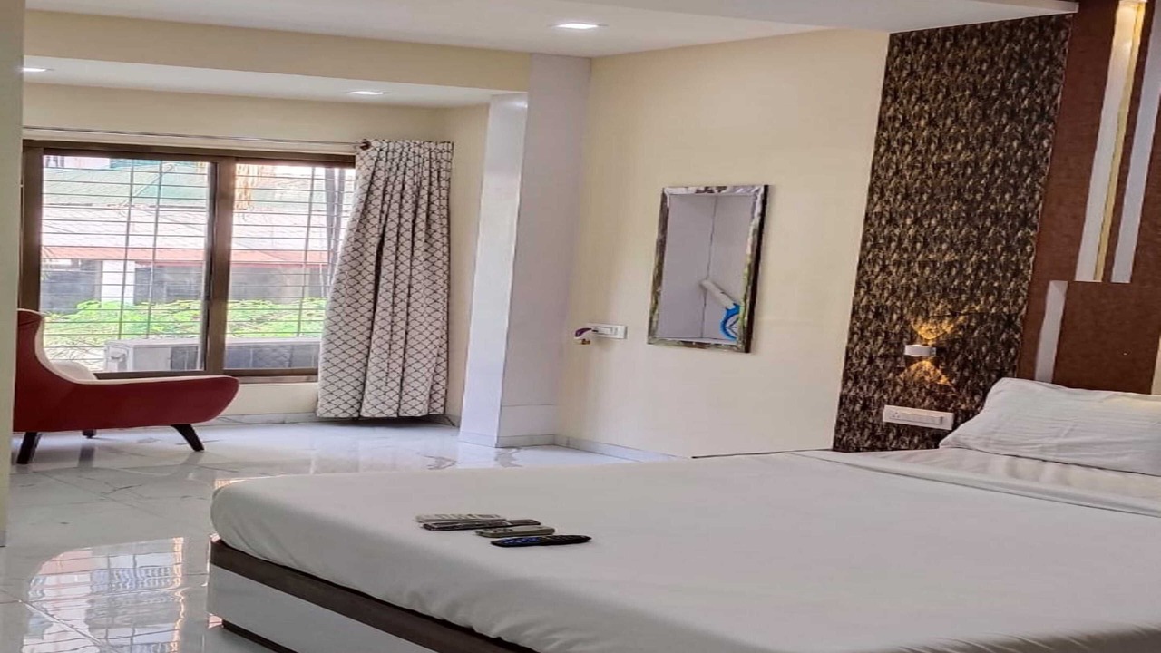 Photo of Bedroom in Mira Road East