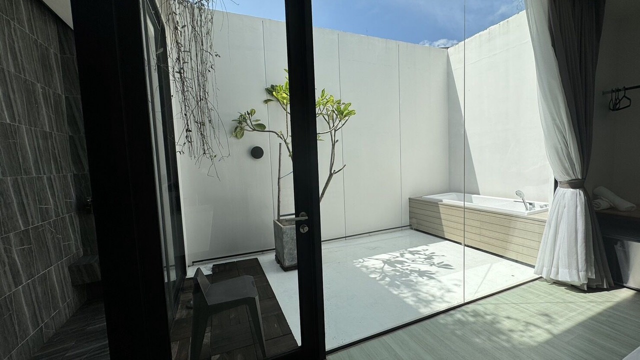 Photo of Bathroom in Koh Kaew