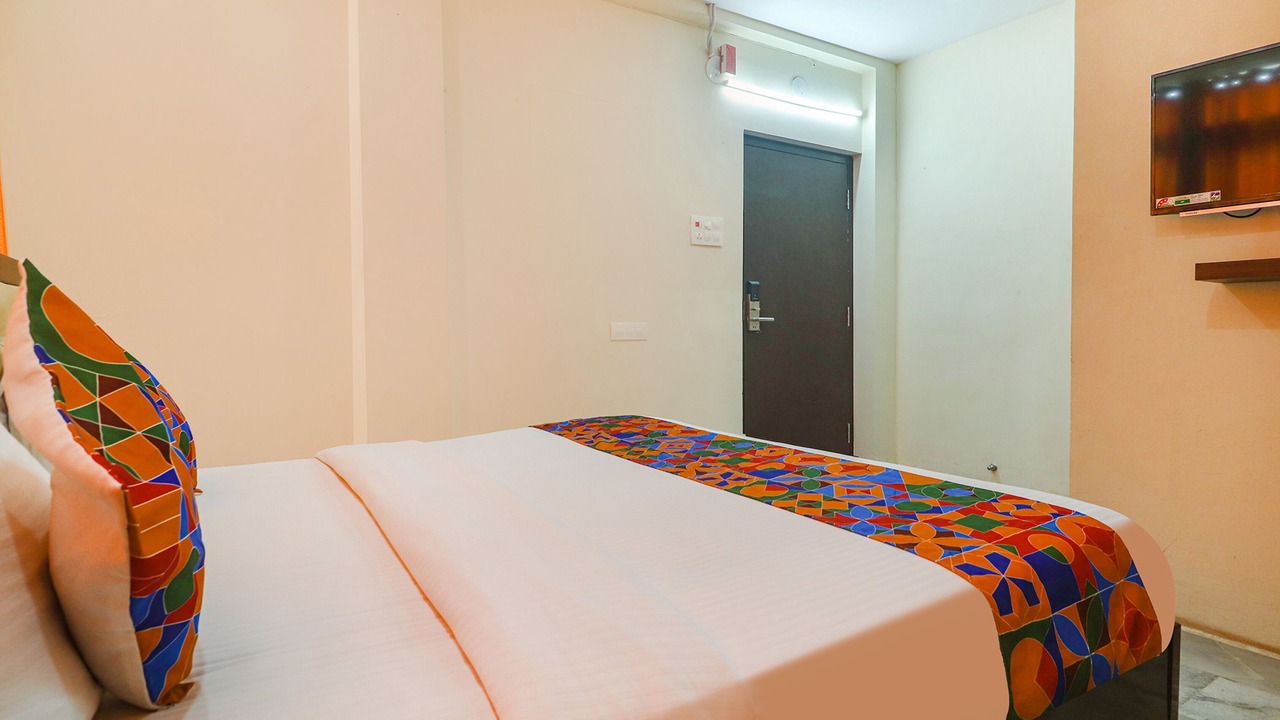 Photo of Bedroom in MVP Colony