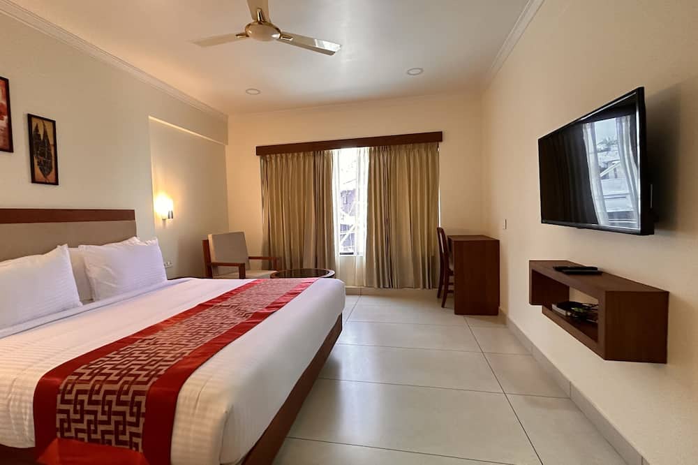 Photo of Bedroom in Thampanoor