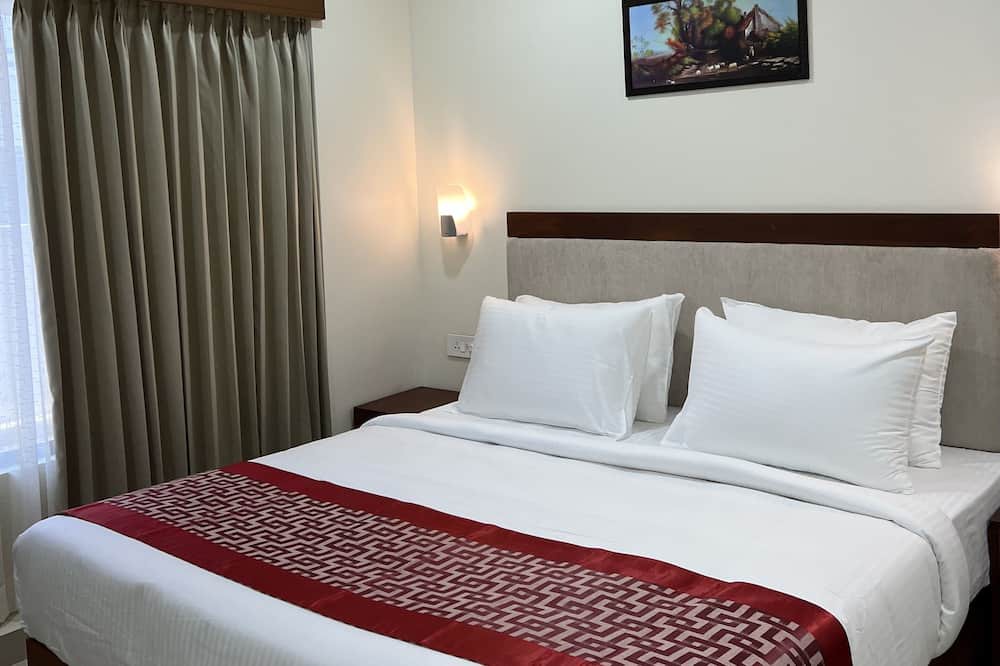 Photo of Bedroom in Thampanoor