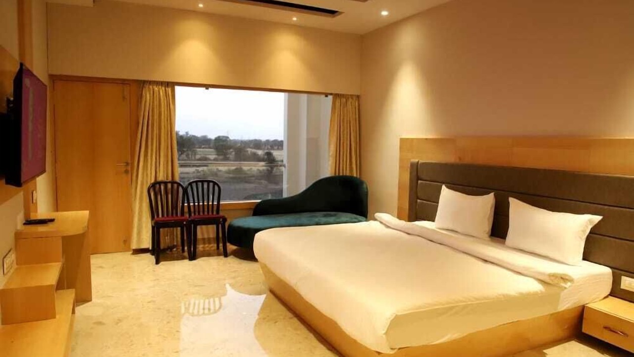 Photo of Bedroom in Ashta