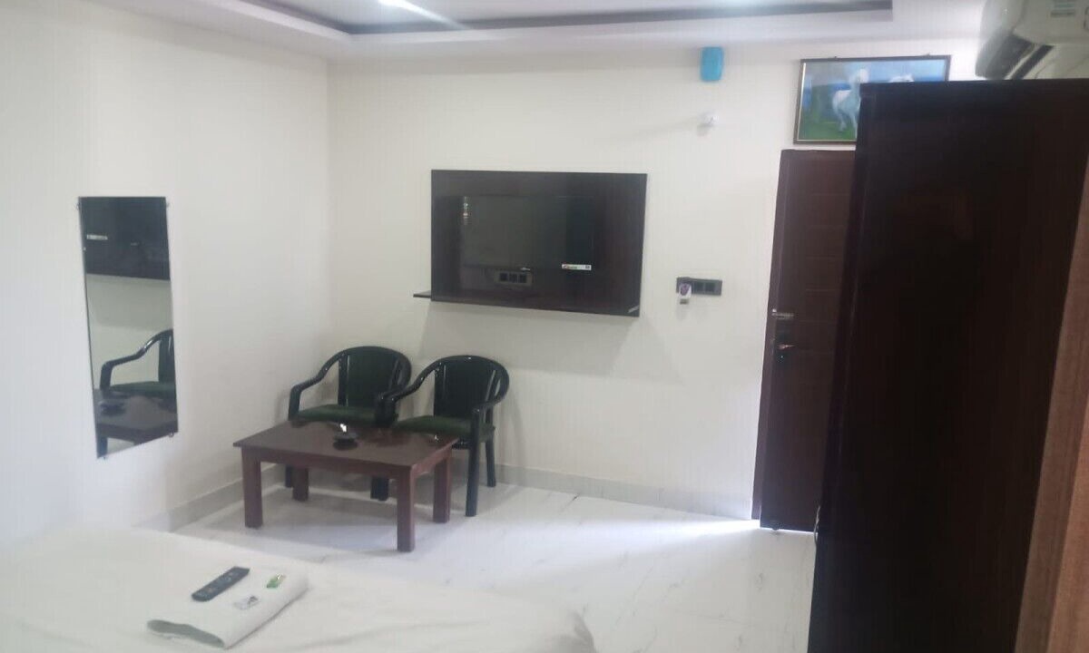 Photo of Bedroom in Kirtinagar