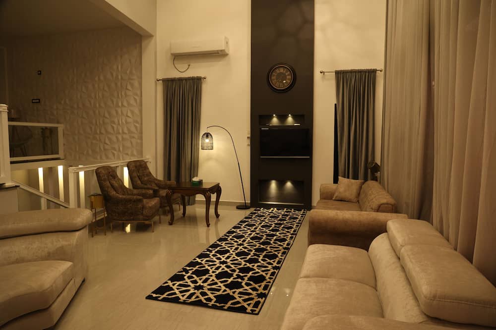 Photo of Livingroom in Kottarakara