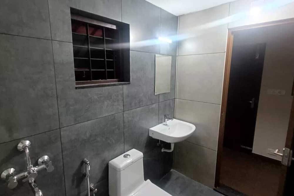 Photo of Bathroom in Nedumangad