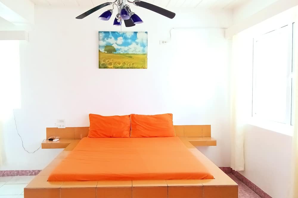 Photo of Livingroom in Moalboal