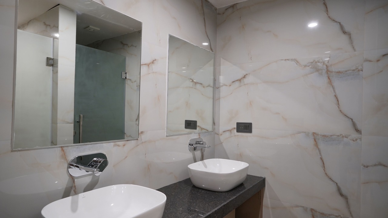 Photo of Bathroom in Tonk Road