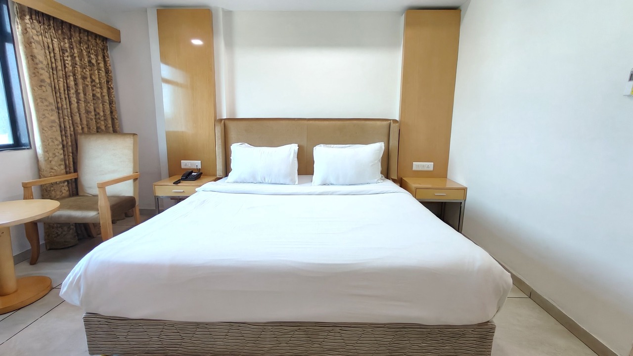 Photo of Bedroom in Anand