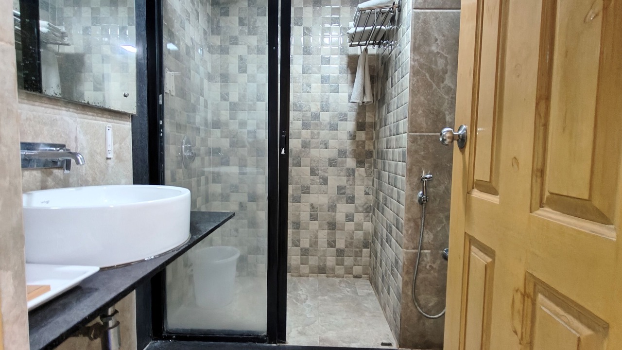 Photo of Bathroom in Anand