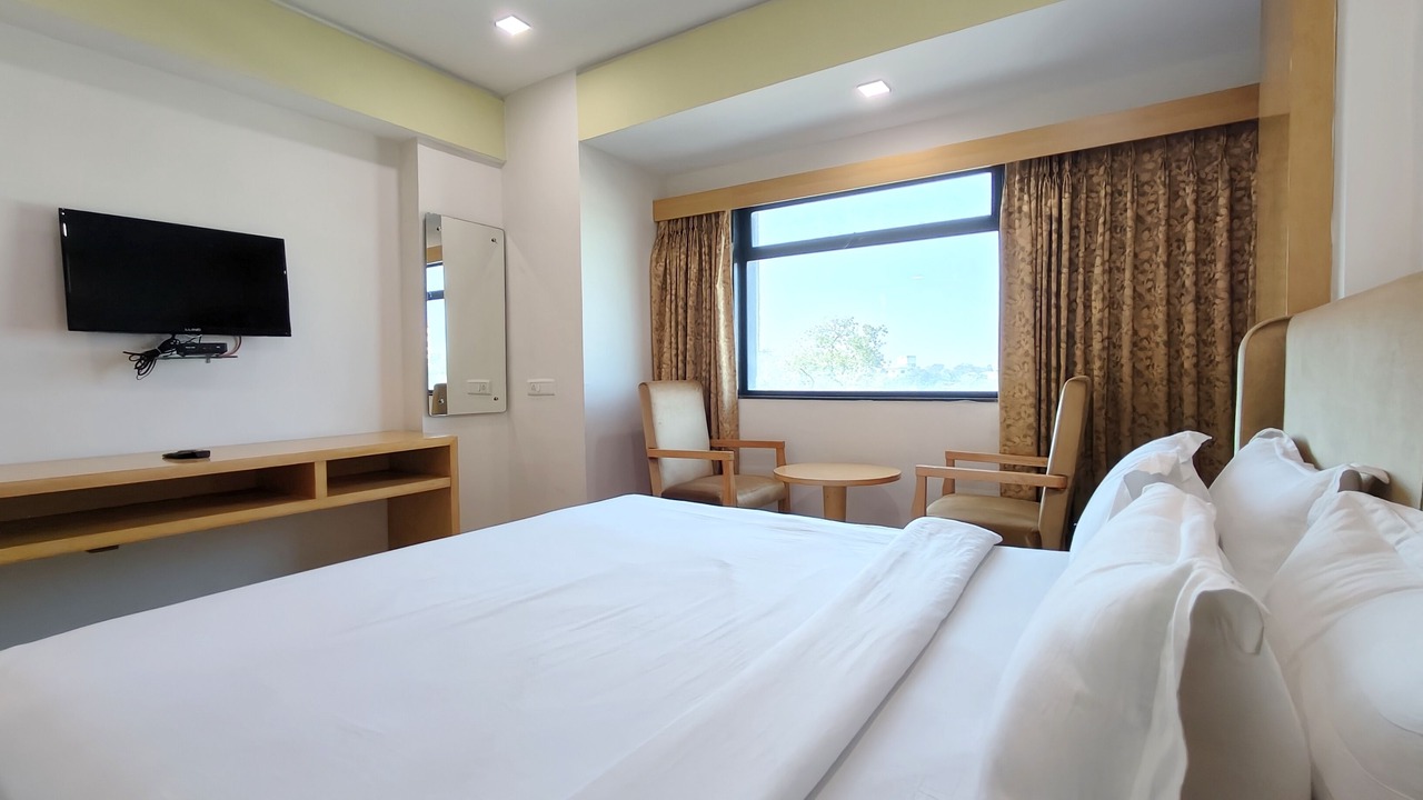 Photo of Bedroom in Anand