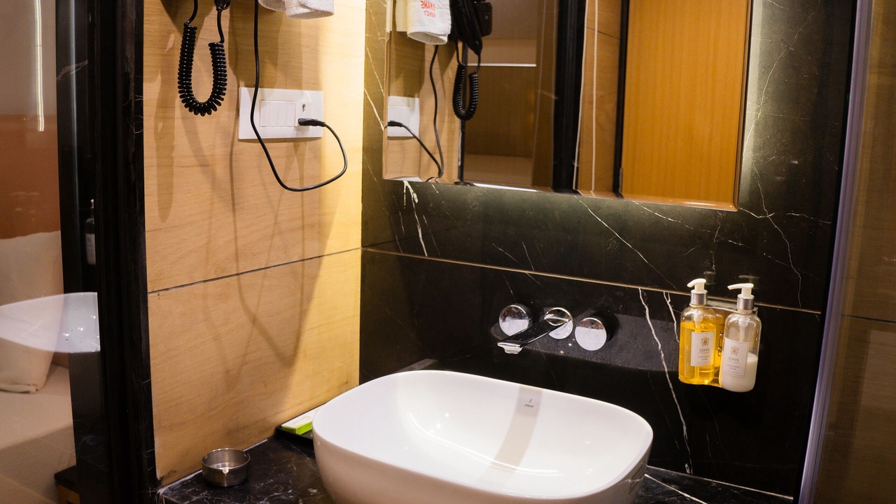Photo of Bathroom in Maharana Pratap Nagar