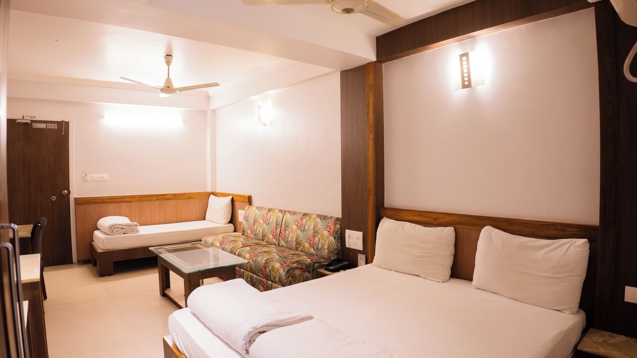 Photo of Bedroom in Maharana Pratap Nagar