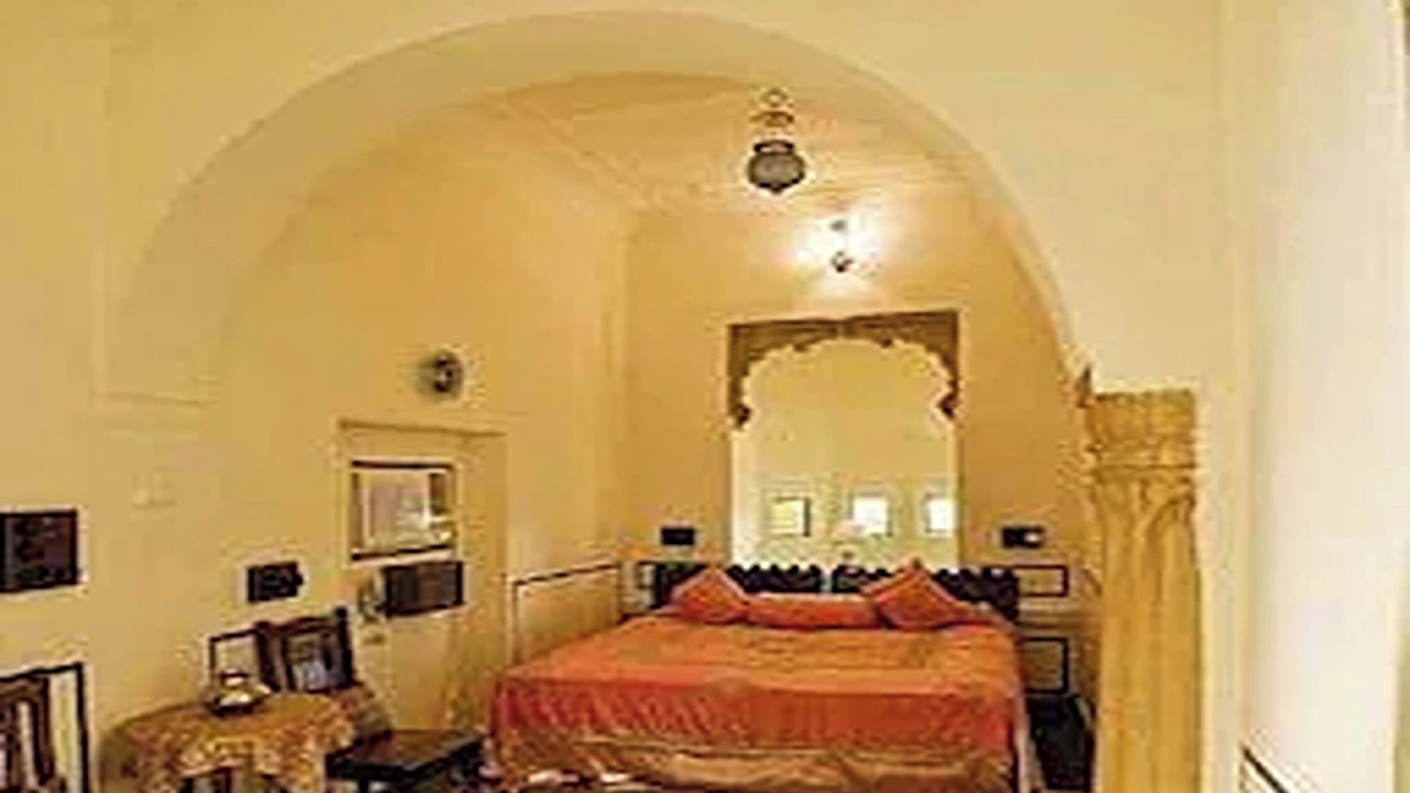 Photo of Bedroom in Bhinai