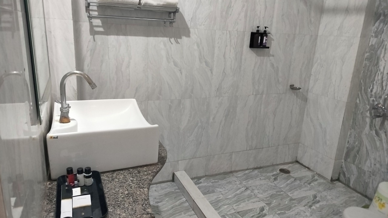 Photo of Bathroom in Mandav