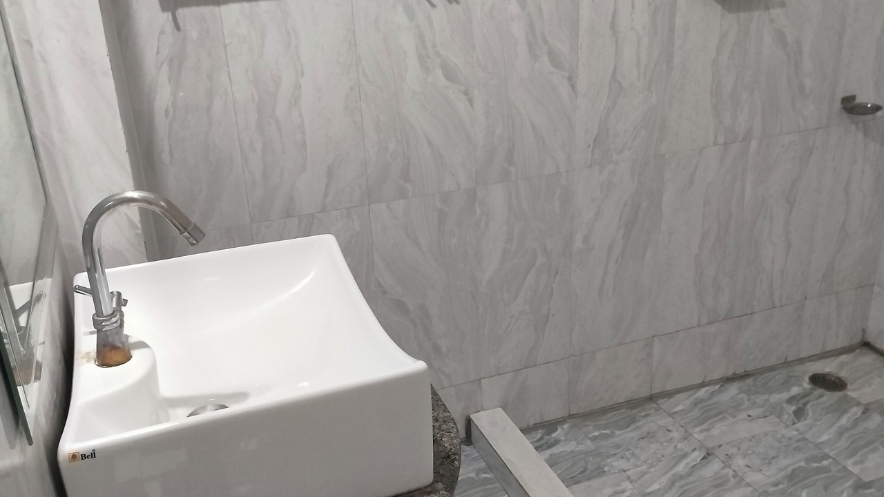 Photo of Bathroom in Mandav
