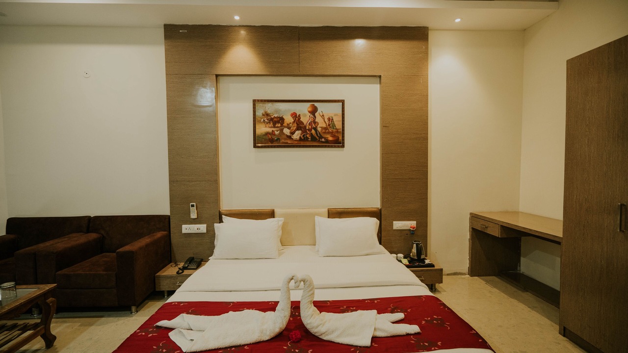Photo of Bedroom in Mandav