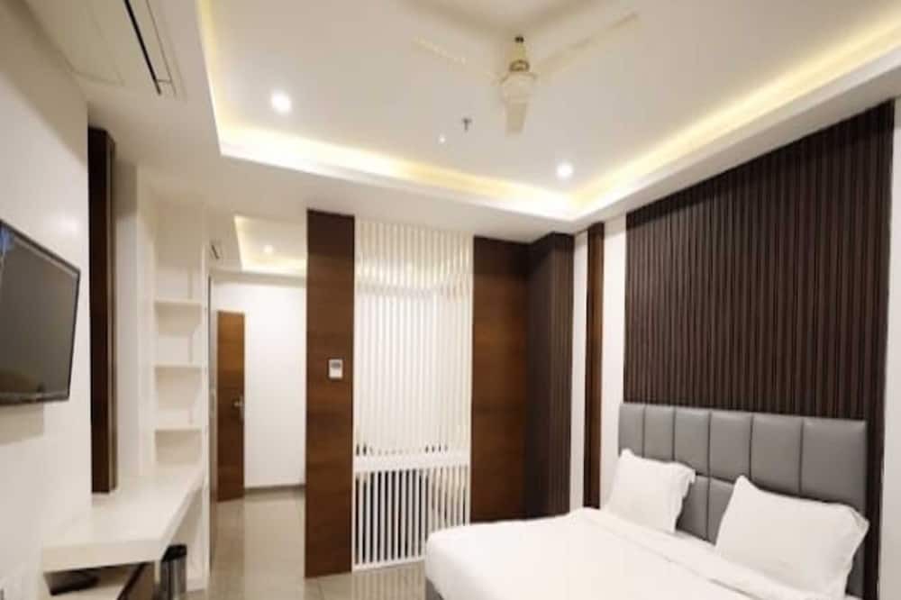Photo of Bedroom in Jaora