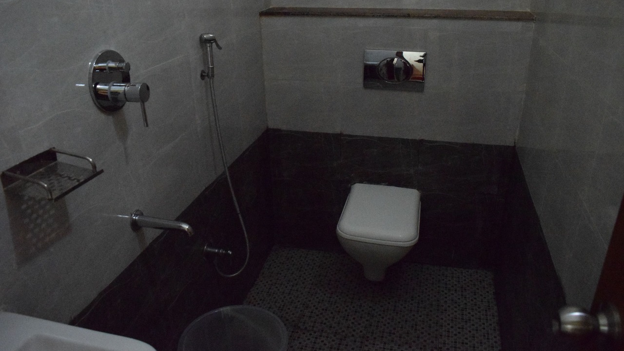 Photo of Bathroom in Kalapet