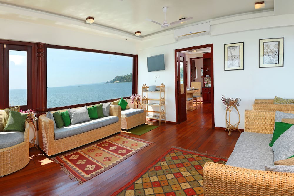 Photo of Livingroom in Mararikkulam North