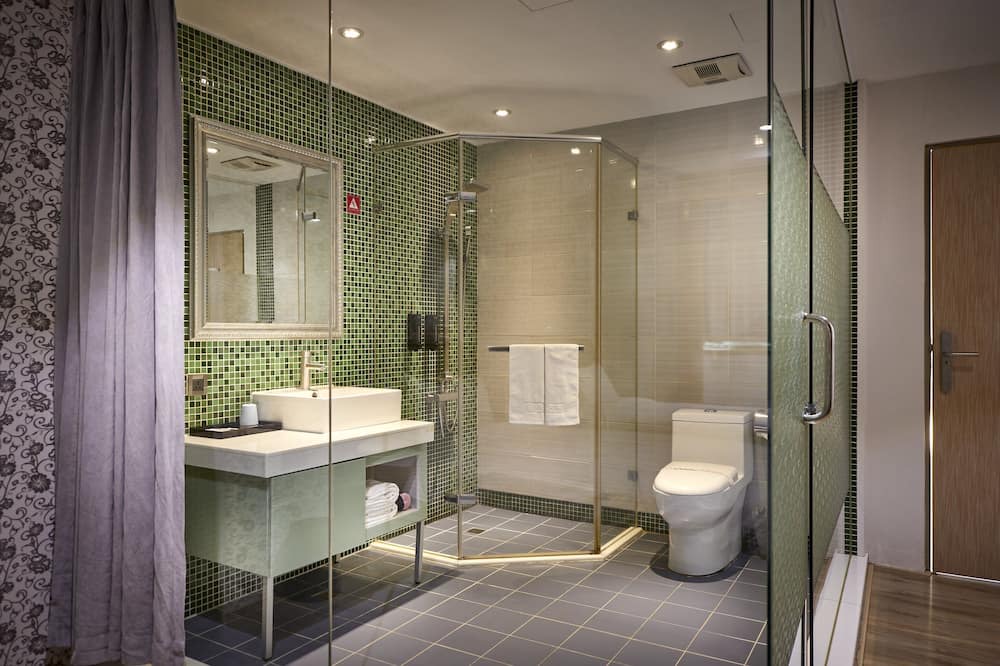 Photo of Bathroom in Wuqi District