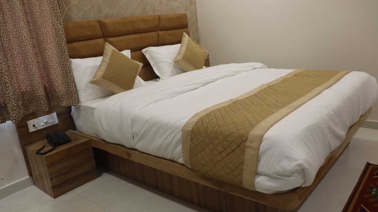 Photo of Bedroom in Vadodara