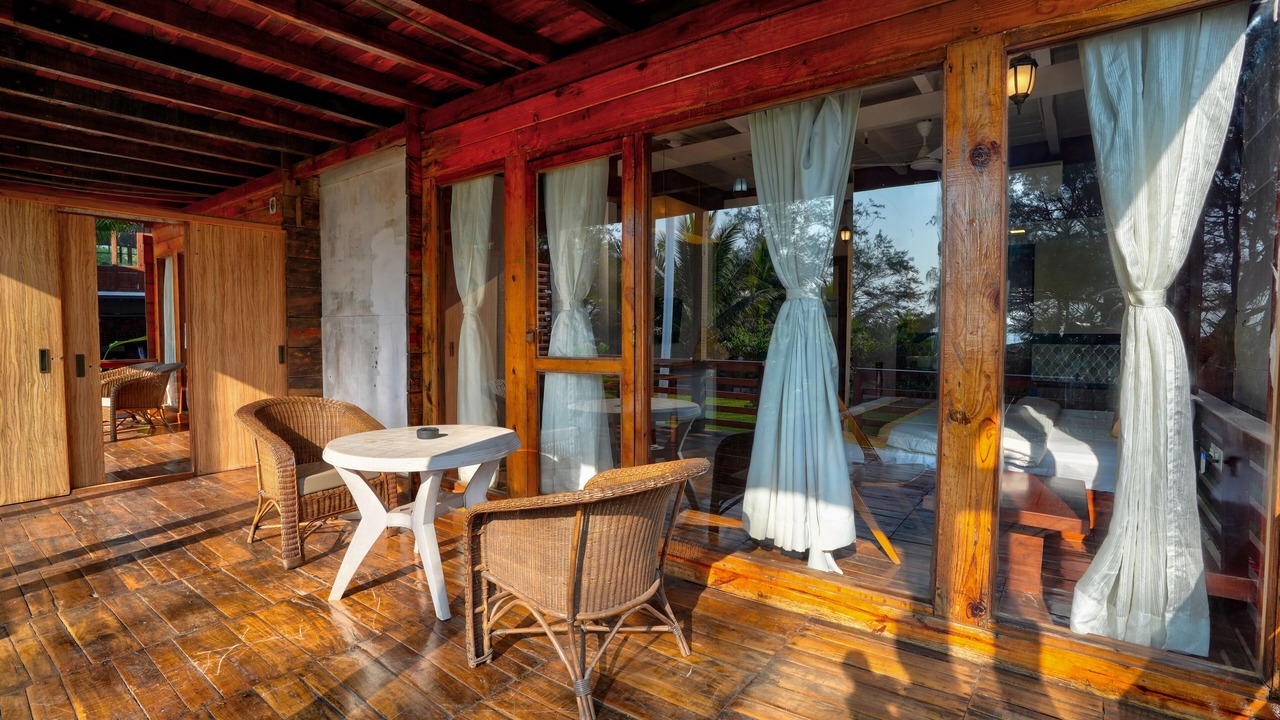 Photo of Patio Balcony in Gauravaddo