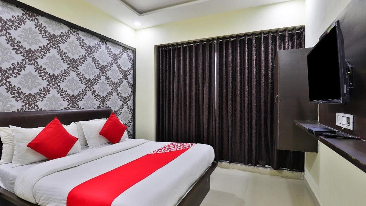 Photo of Bedroom in Gandhinagar