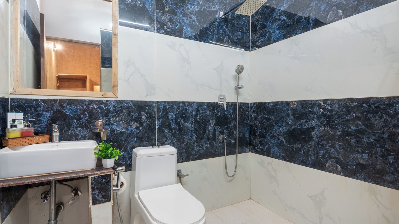Photo of Bathroom in Ashvem