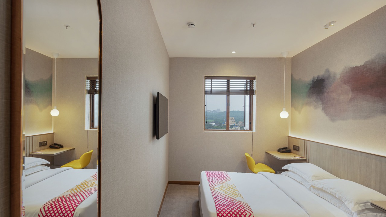 Photo of Bedroom in Goregaon East