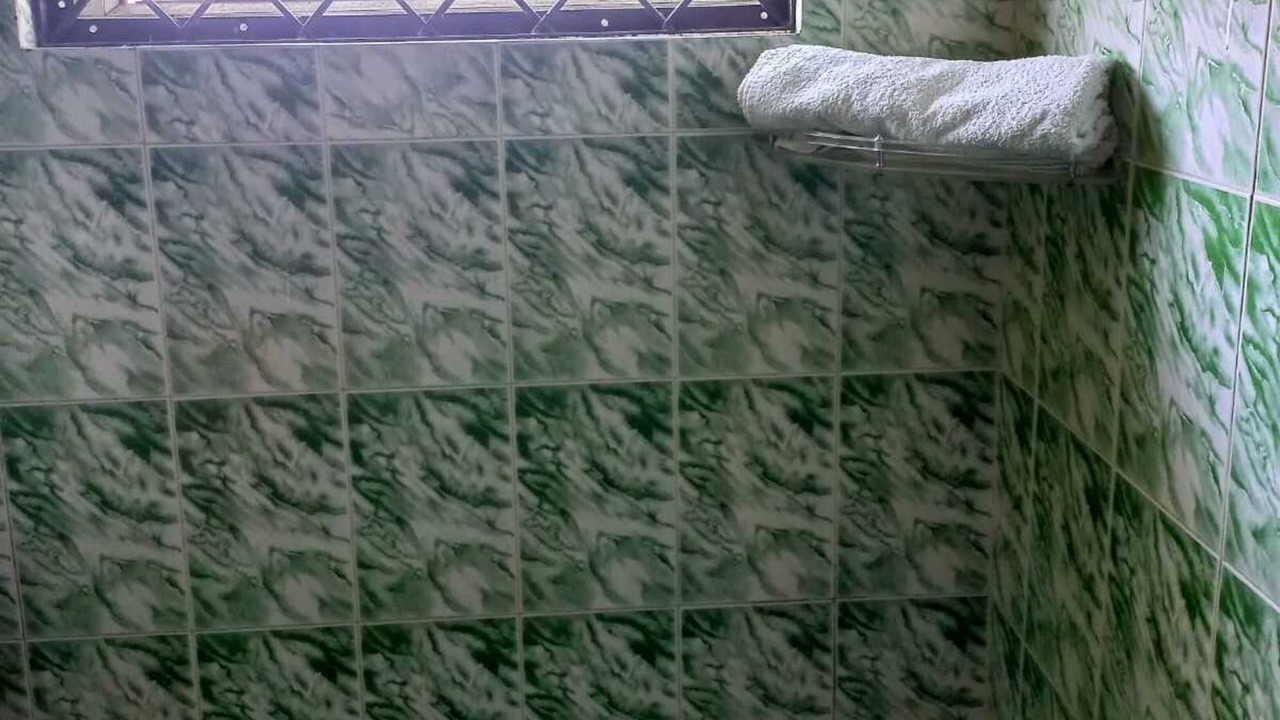 Photo of Bathroom in Lansdowne