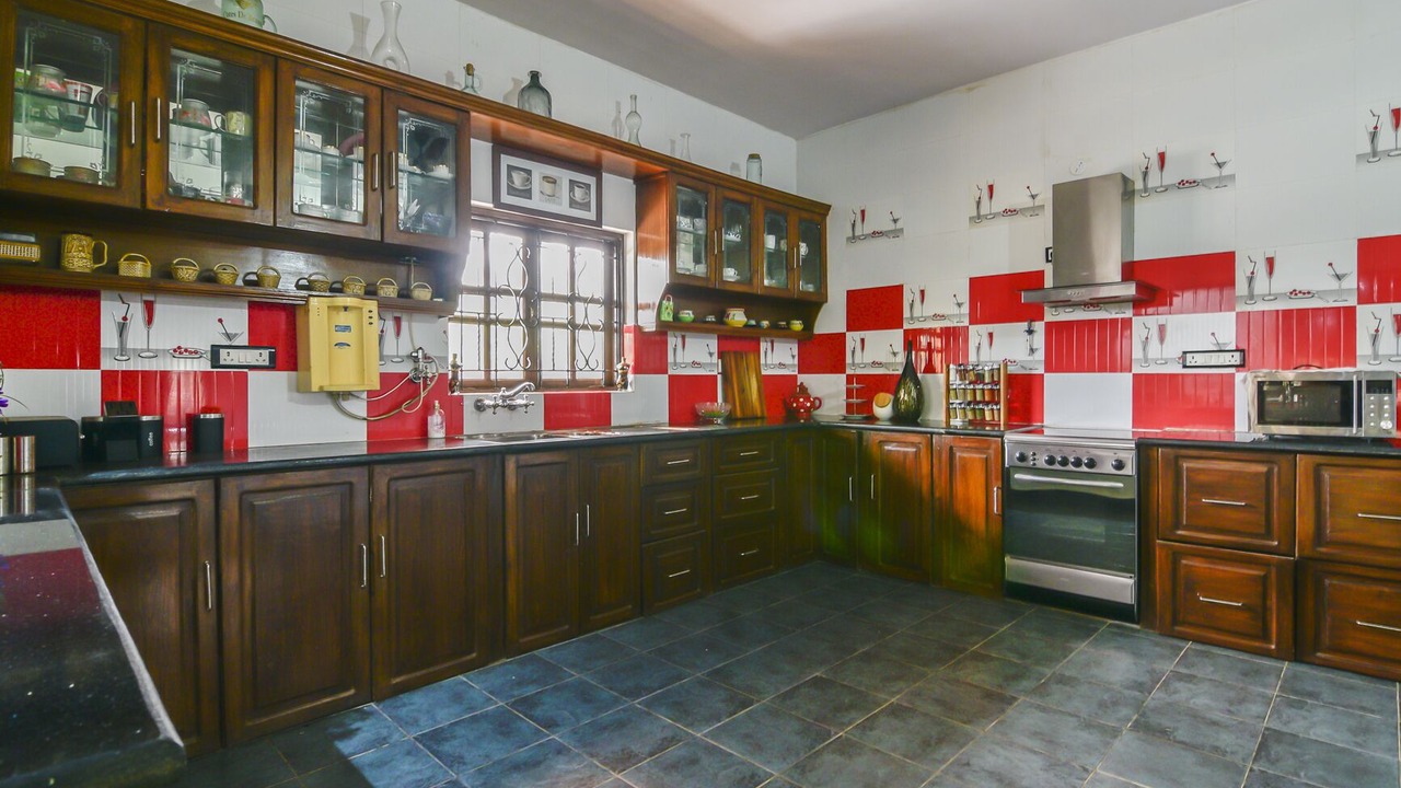 Photo of Kitchen in Sernabatim