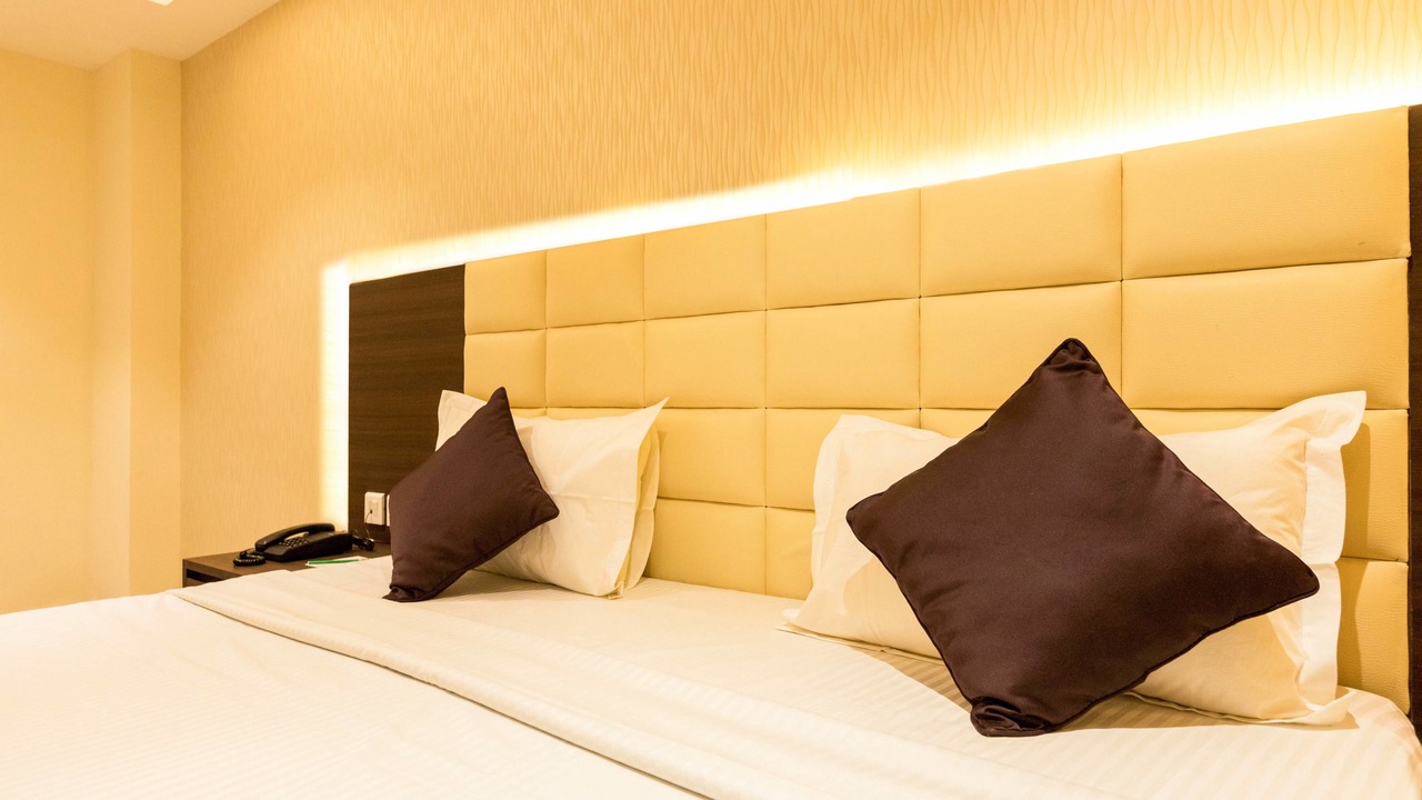 Photo of Bedroom in Alipur