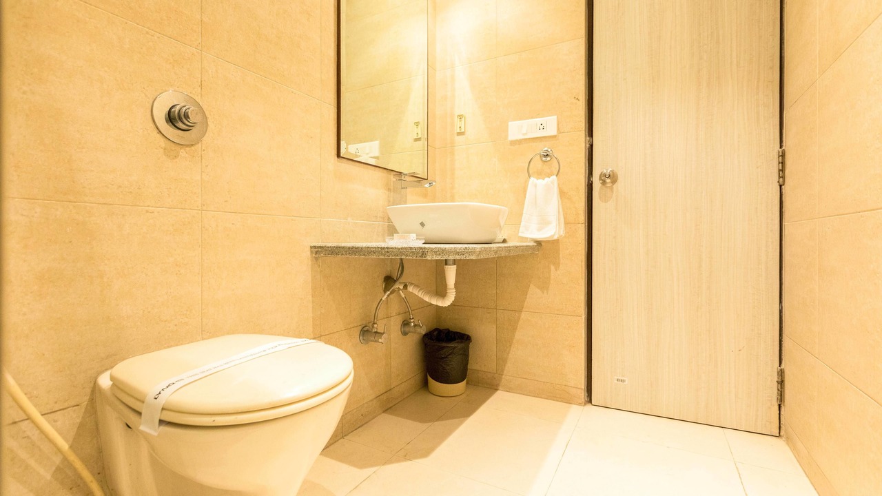Photo of Bathroom in Alipur