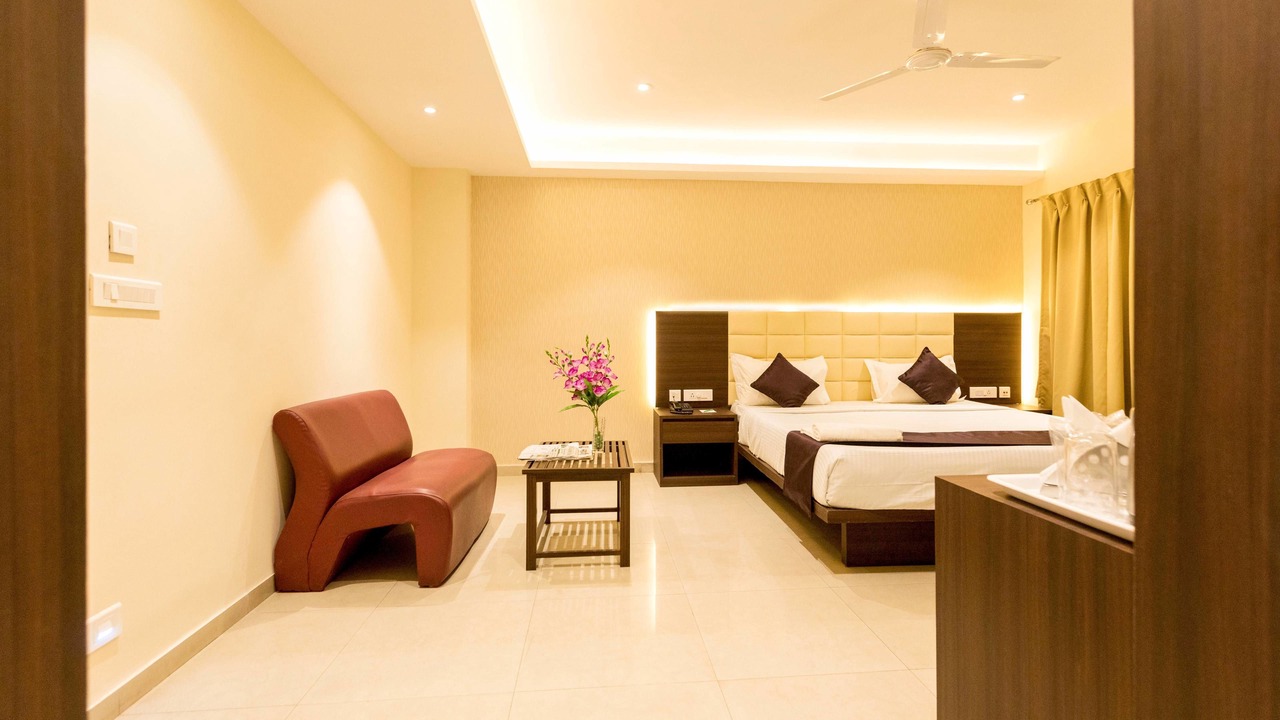 Photo of Bedroom in Alipur