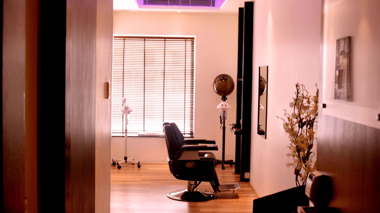Photo of Bedroom in Thampanoor