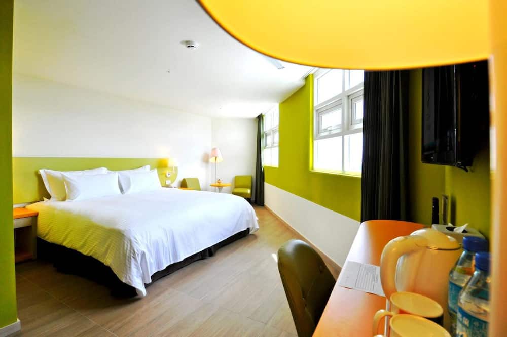 Photo of Bedroom in Big Beach