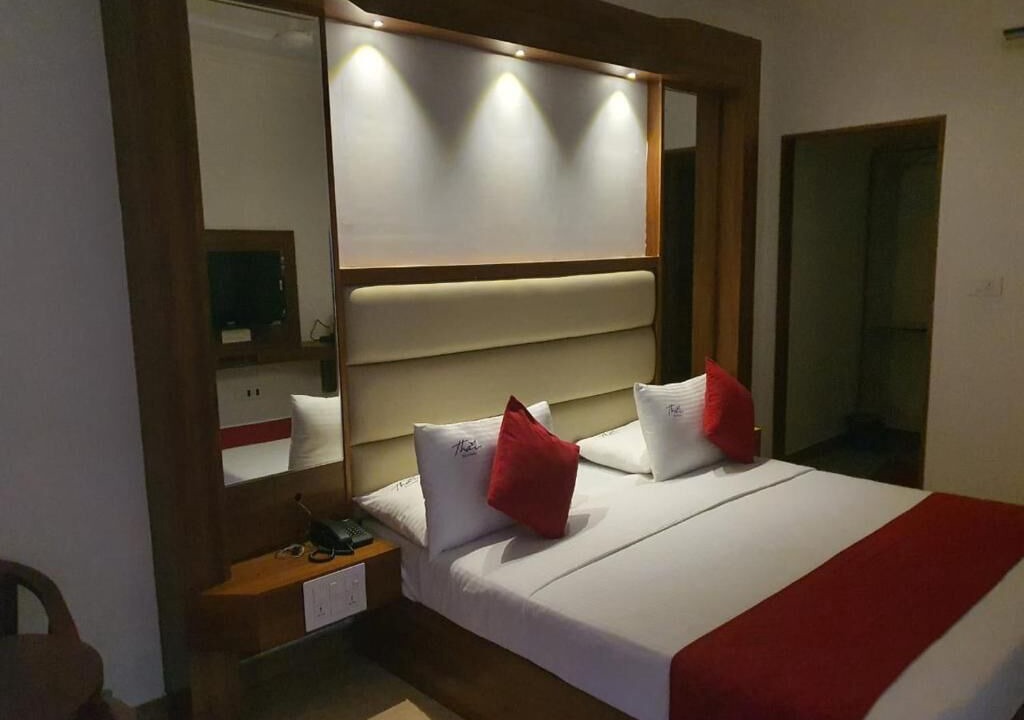 Photo of Bedroom in Tiruchendur