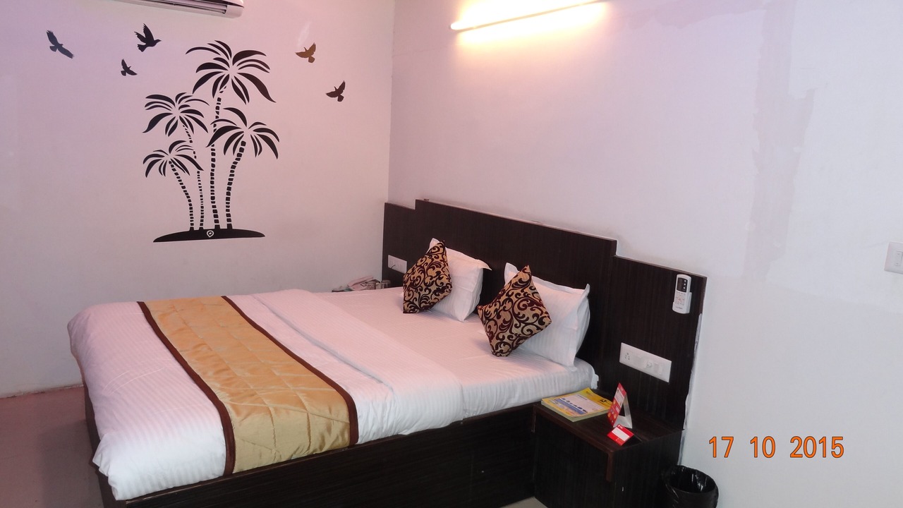 Photo of Bedroom in Thaltej