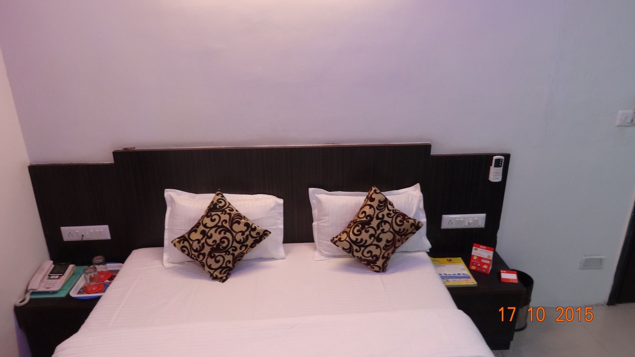 Photo of Bedroom in Thaltej