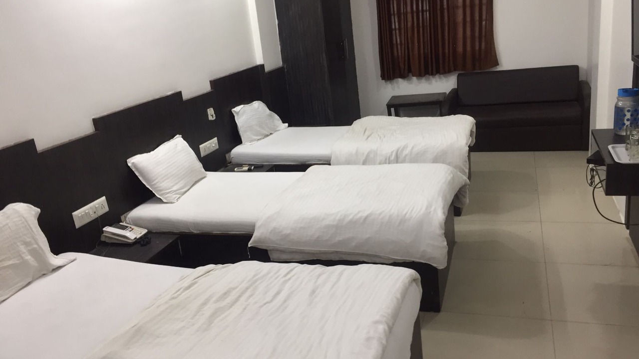 Photo of Bedroom in Thaltej