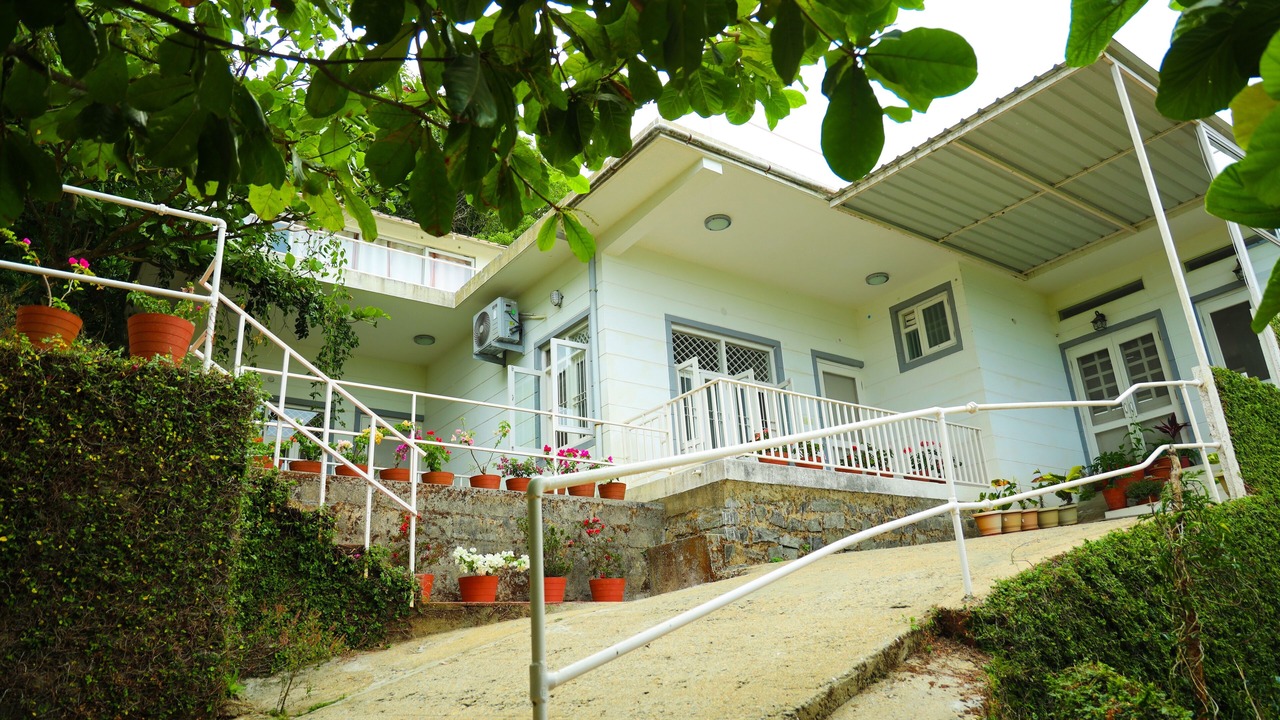 Photo of Buildings in Stuart Hill