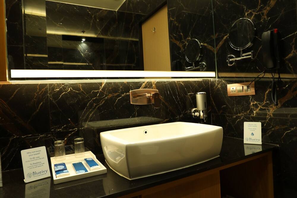 Photo of Bathroom in Anand