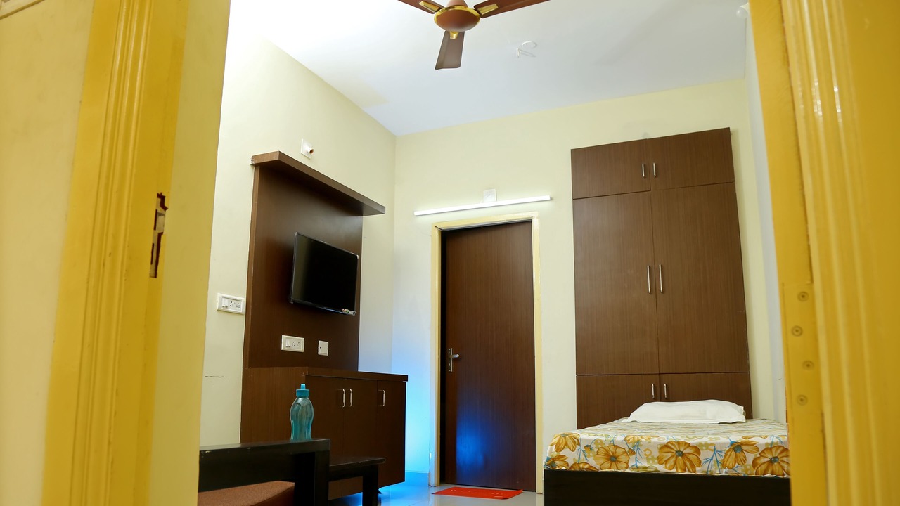 Photo of Bedroom in Tada