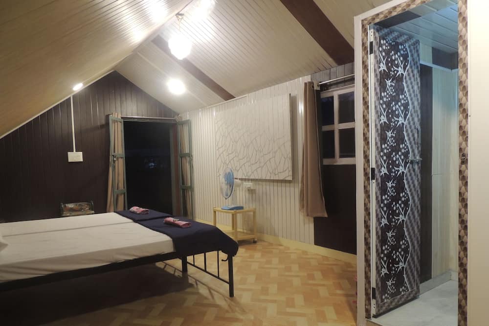 Photo of Bedroom in Timbholi