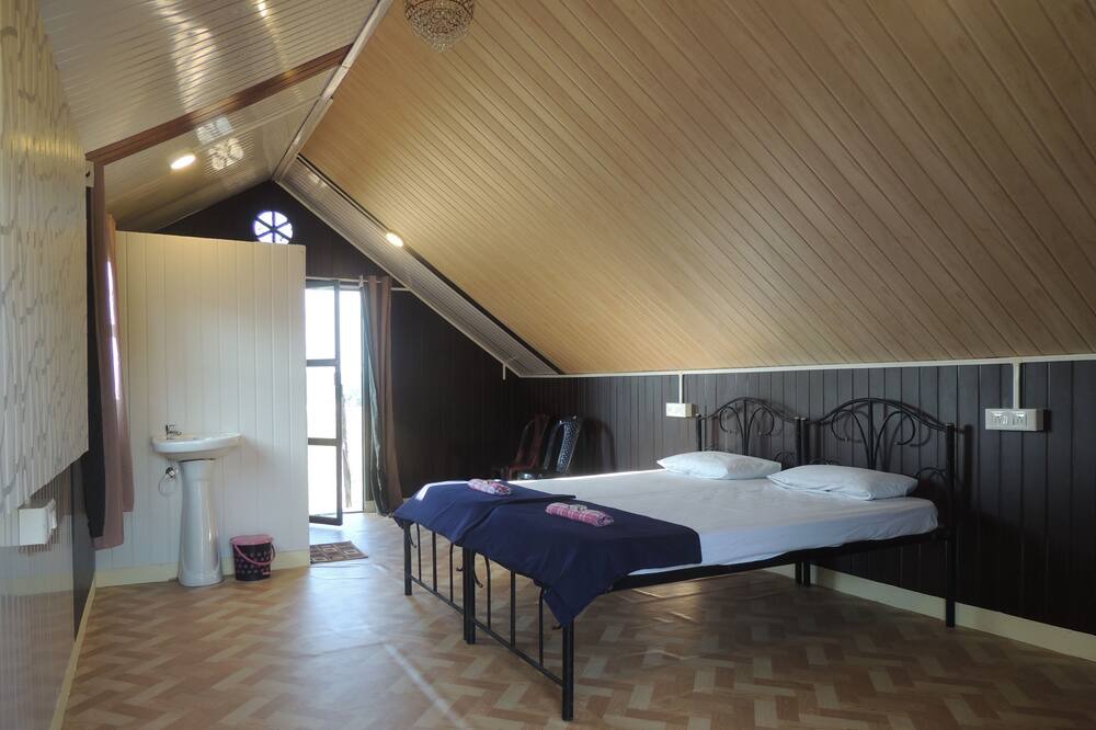 Photo of Bedroom in Timbholi