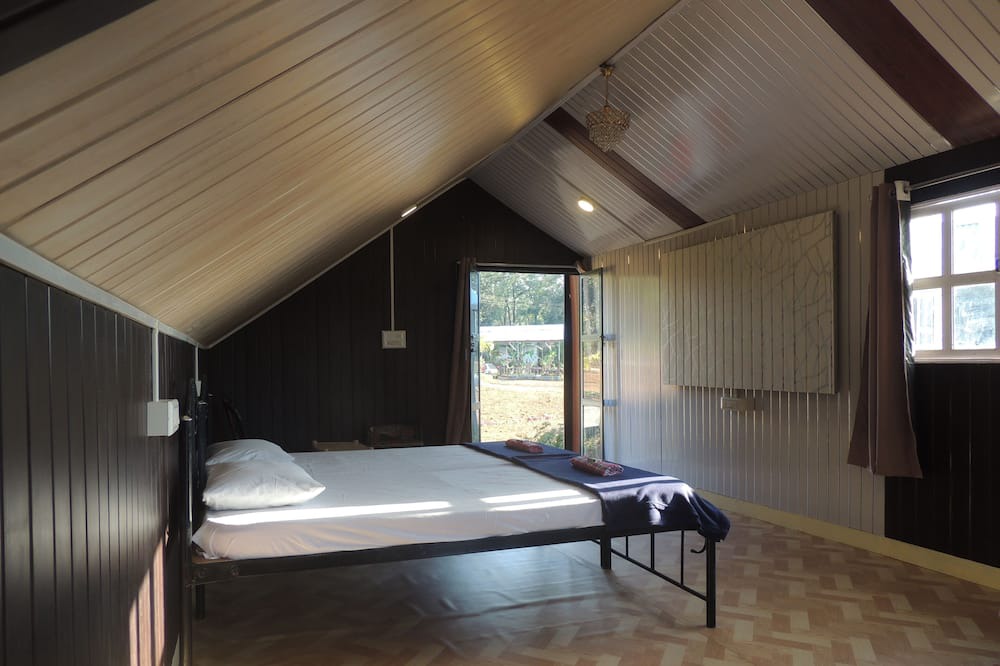 Photo of Bedroom in Timbholi