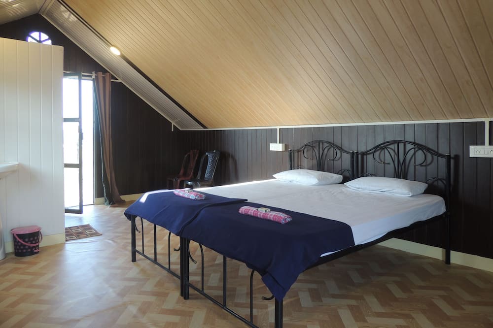 Photo of Bedroom in Timbholi